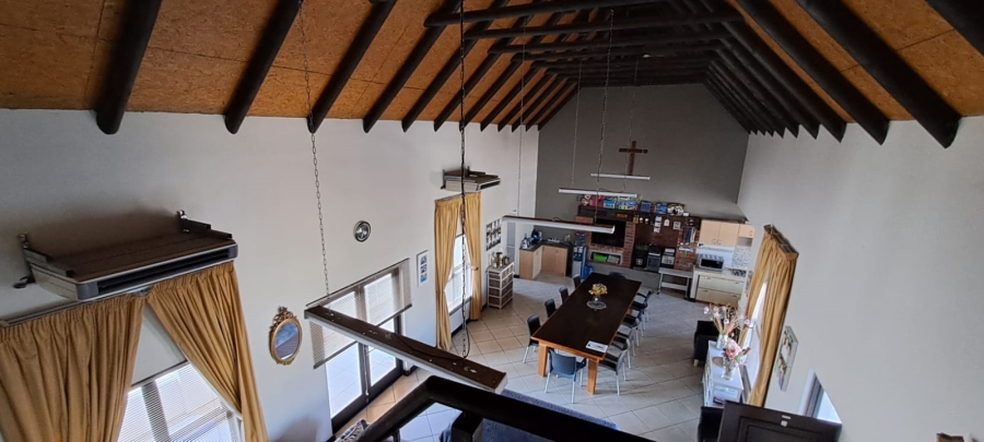 4 Bedroom Property for Sale in Velddrif Western Cape